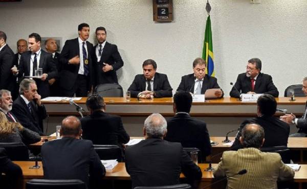 Brasil ha estado sujeto en el último período a escándalos causados por los miles de millones de dólares desaparecidos de la empresa estatal Petrobras. (Foto: AFP).