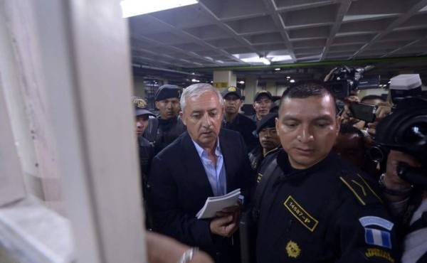 Guatemala: Pérez Molina califica de 'ridículo' testimonio por nuevo caso de corrupción