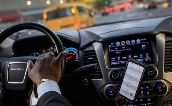 Nueva York asesta duro golpe e Uber y sus competidores