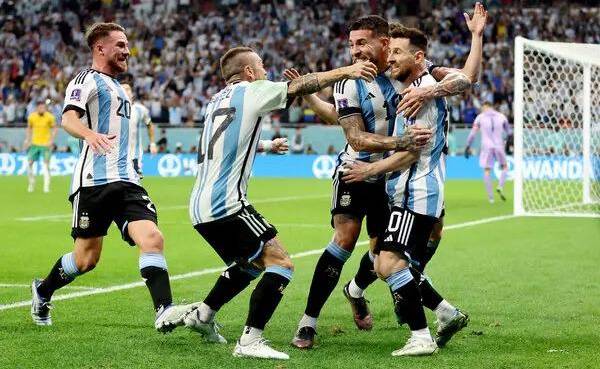 Argentina gana a Australia y se enfrentará a Países Bajos en cuartos del Mundial