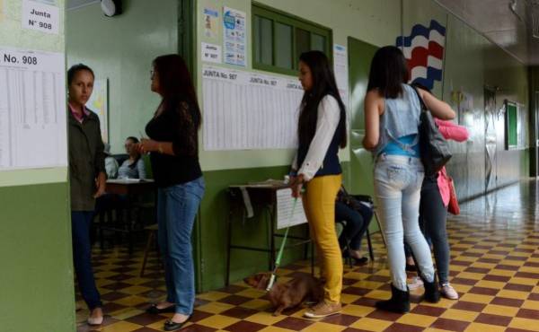Costa Rica: ¿Por qué los jóvenes son los más indecisos en el actual contexto electoral del país?  