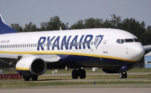 Ryanair anuncia subidas de precios y el fin de los vuelos a 10 euros