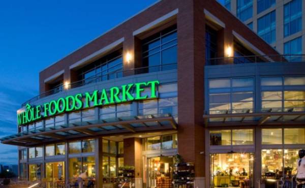 Goldman Sachs y Bank of America financiarán compra de Whole Foods Market