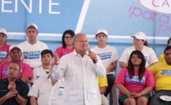 El Salvador: Choque entre empresarios y Gobierno por reforma pensiones