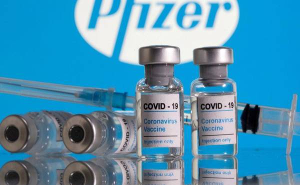 Pfizer aumenta sus previsiones de ventas de vacuna anticovid para 2022