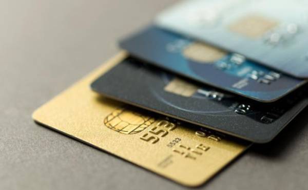 FIFCO detecta posible uso indebido de tarjetas en pagos a la compañía