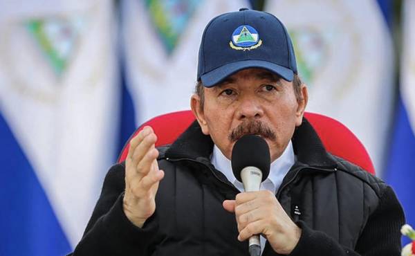 Presidente de Nicaragua considera ‘imposible’ tener buenas relaciones con EEUU