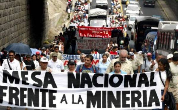 El Salvador gana demanda contra minera canadiense