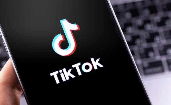 Solicitan a Apple y Google retirar a Tiktok de su tienda de aplicaciones