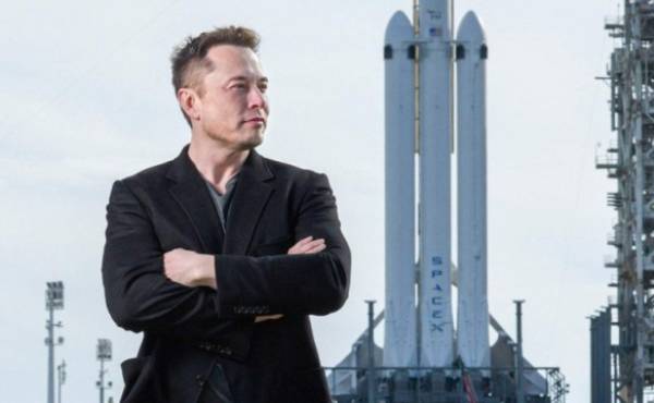 Elon Musk está considerando ser influencer