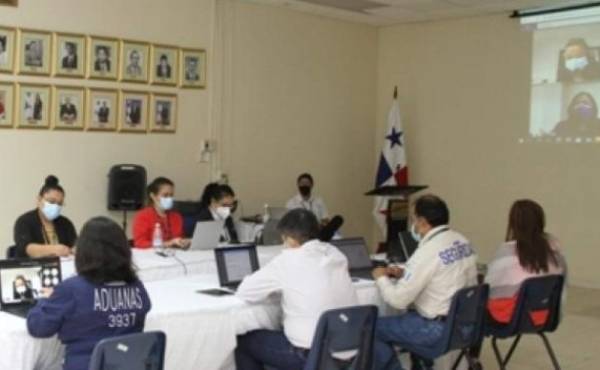 Panamá y El Salvador intercambian experiencias para avanzar en eficacia energética