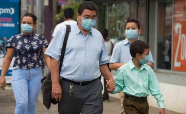 Variante ómicron se extiende en Nicaragua y contagios se duplican