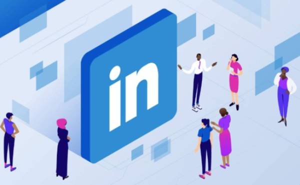 10 perfiles que debes seguir en LinkedIn para ser mejor profesional