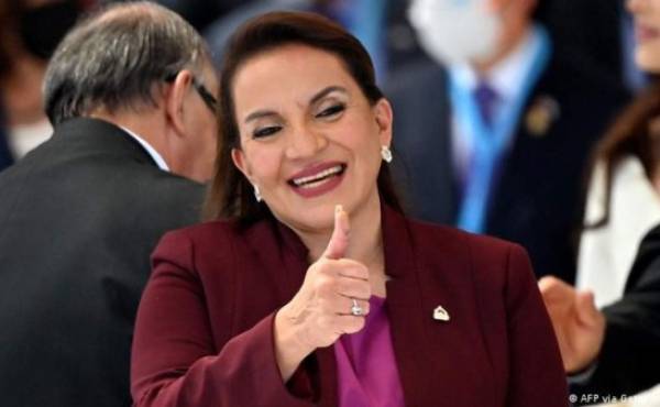 Primer salario en el Ejecutivo hondureño será menor al de la presidenta Xiomara Castro