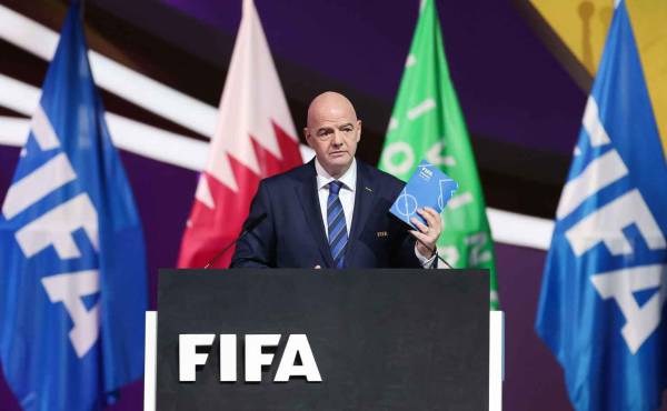 Presidente de la FIFA propone un alto al fuego en Ucrania durante Qatar-2022