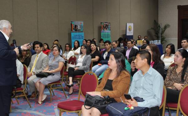 Benefician a más de 60 pymes de El Salvador en primera edición de Business Day