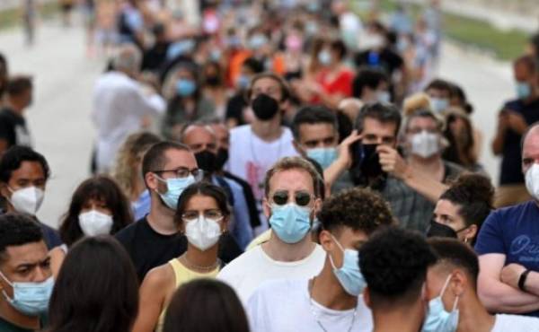 Ómicron marcaría el fin de la pandemia en Europa, señala OMS