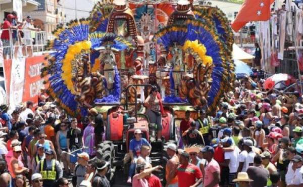 Panamá suspende carnaval por ómicron mientras en los países vecinos aumentan los contagios por la variante