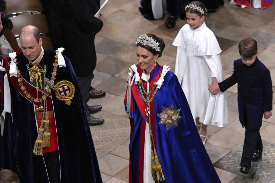 The British designer marked the fashion at the coronation of Carlos III